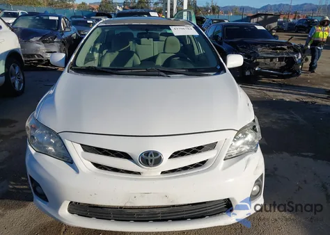 2012 Toyota Corolla Le z USA, uszkodzony, nr VIN 5YFBU4EE3CP015143
